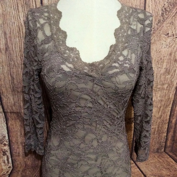 Dress - Picture 2 of 2